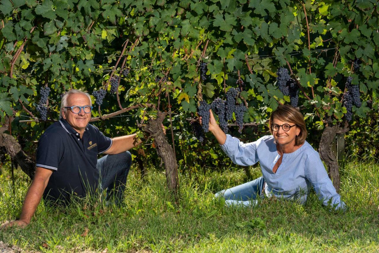 Cascina Meriame Serralunga d'Alba Eksteriør bilde